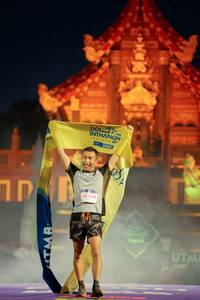 BIB: 619
                            <button type="button" onclick="openModal(22467993)" class="btn btn-primary btn-sm float-right btn-popup" data-toggle="modal" data-target=".modal-high-quality">
                        <i class="fas fa-shopping-cart"></i> Add to Cart
                    </button>
                                            <button type="button" onclick="isThisMe(22467993, true)" class="btn btn-success btn-sm float-right btn-popup btn-isme hidden" data-toggle="tooltip" data-placement="bottom" title="นี่คือรูปของคุณใช่ไหม คลิกที่นี่เพื่อเอาเข้าอัลบั้ม">
                        <i class="fas fa-plus"></i> Add to album
                    </button>
                    <button type="button" onclick="isThisMe(22467993, false)" class="btn btn-warning btn-sm float-right btn-popup btn-isnotme hidden">
                        <i class="fas fa-ban"></i> Remove from album
                    </button>